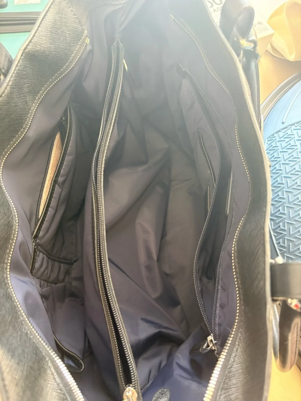Tumi Black Leather Tote Bag Large Work Travel Shoulder Bag Laptop
